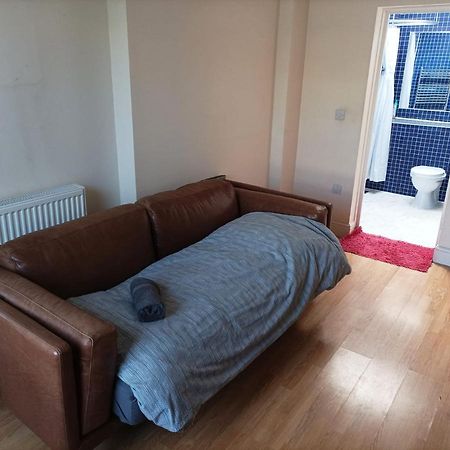Self-Contained Private Apartment Unit 1 Лондон Екстер'єр фото
