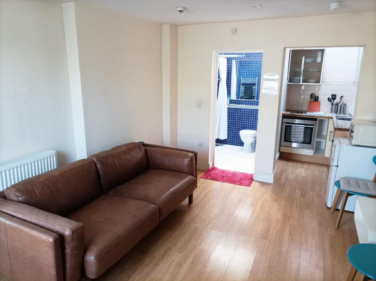 Self-Contained Private Apartment Unit 1 Лондон Екстер'єр фото